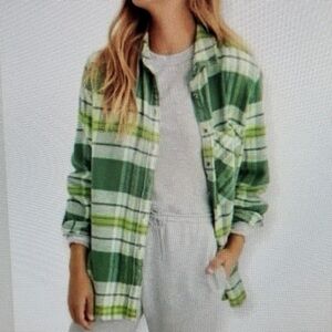 Aerie Oversized Green White Plaid Soft Flannel Button-Up Shirt Size Large Cotton